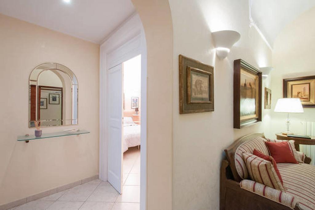 Turenum Apartment Trani Exterior foto