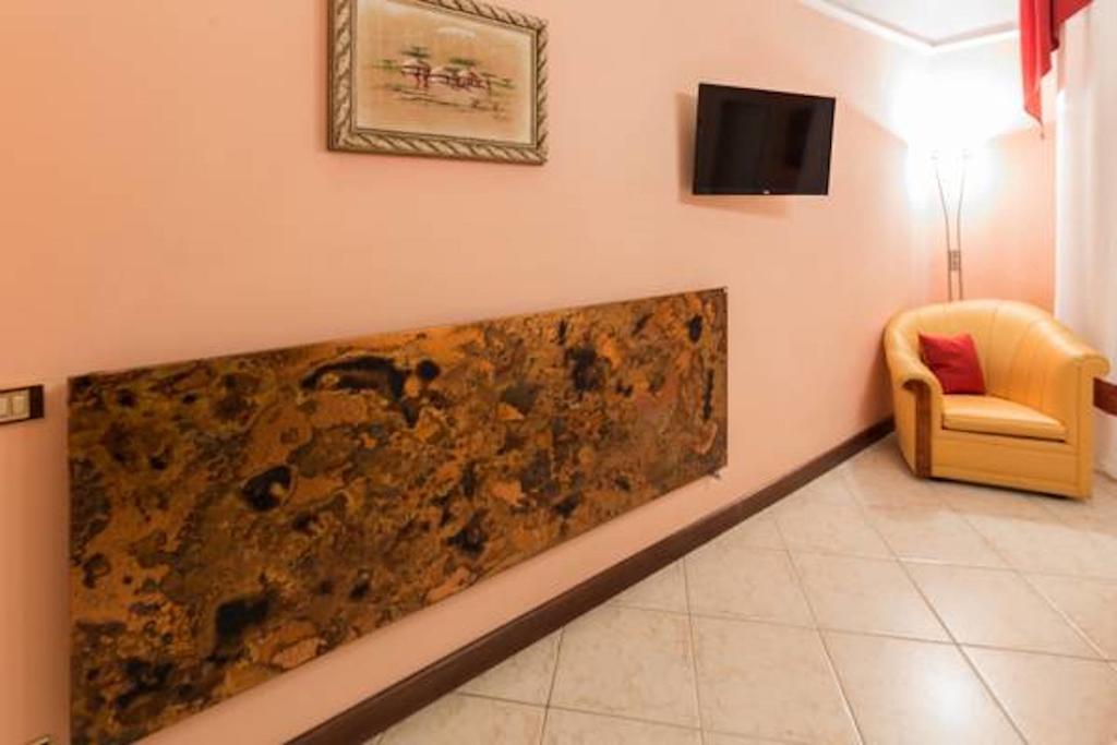 Turenum Apartment Trani Exterior foto